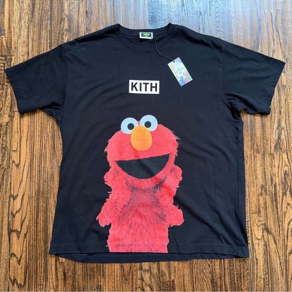 ☆ KITH x Sesame Street Elmo Tee コラボTシャツ ☆ Kith | Shirts | Kith X Sesame Street Vintage Black Elmo